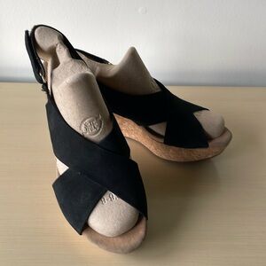 Clark’s Collection Platform Sandals